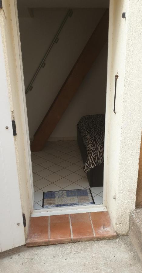 Jolie Petite Maison De Village Marseille Eksteriør bilde